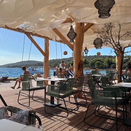 Villa Charles Τρογκίρ Εξωτερικό φωτογραφία